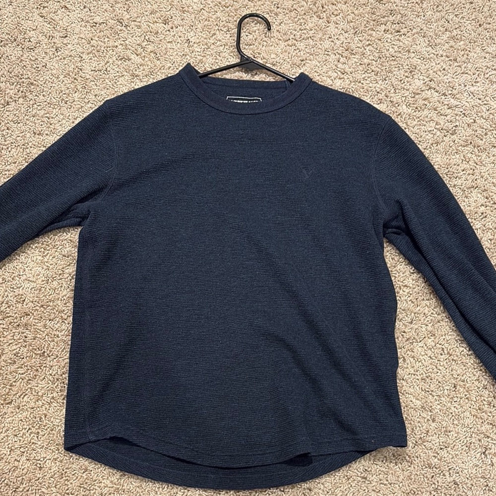 American eagle long sleeve shirt